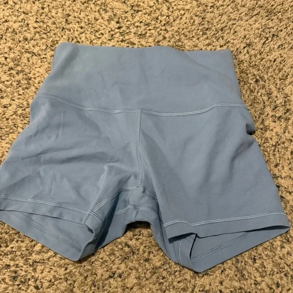 NWOT lululemon Align™ High-Rise Short 4" - Picture 5 of 8